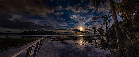 Super Moon over Melrose, FL